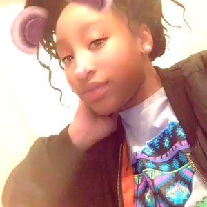 Meet your Posher, Janadia